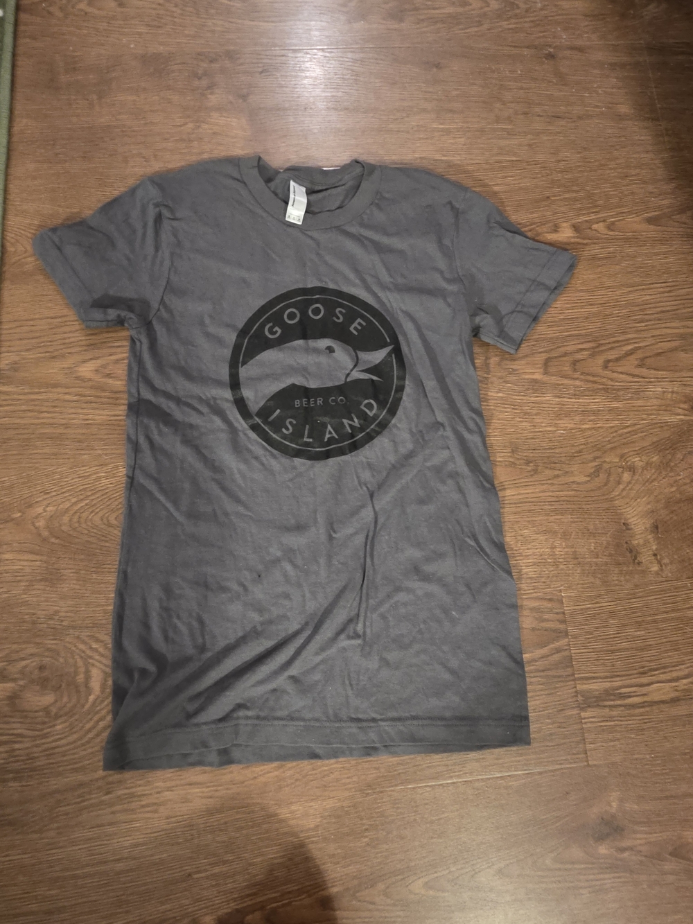 Goose Island Brewing Unisex Gray T-Shirt Medium